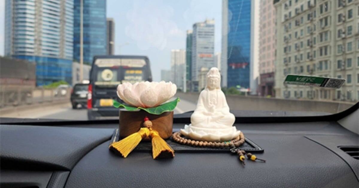 Tượng để xe ô tô