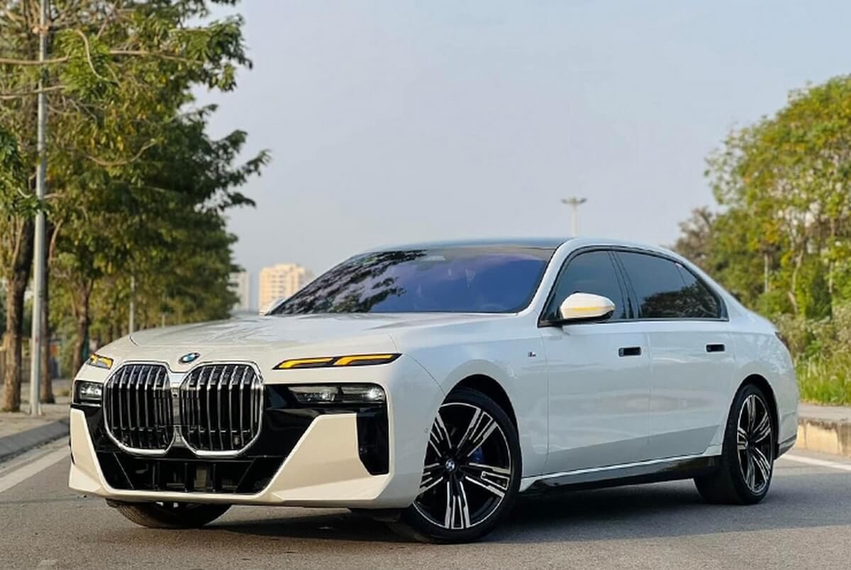 Chọn bậc lên xuống phù hợp với đặc điểm gầm xe
