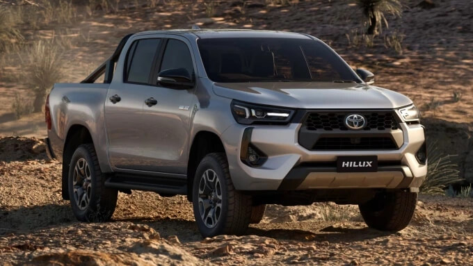 Các mẫu bậc lên xuống ô tô Toyota chuẩn form được đánh giá cao