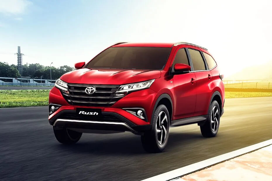 Gợi ý những mẫu bậc lên xuống ô tô phổ biến trên thị trường